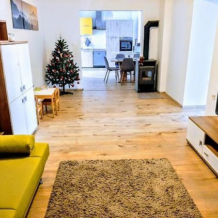 Zoe Apartment Maribor Luaran gambar