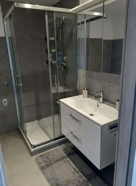 Zoe Apartment Maribor Luaran gambar