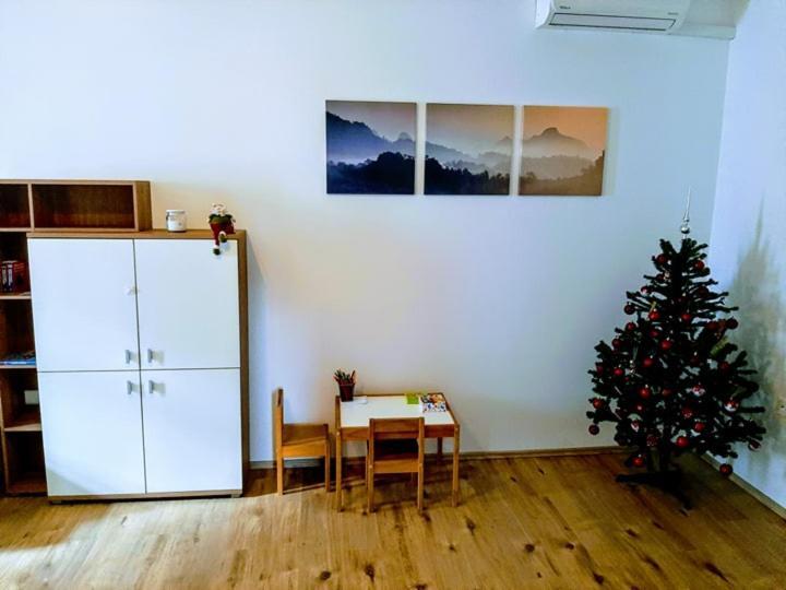 Zoe Apartment Maribor Luaran gambar